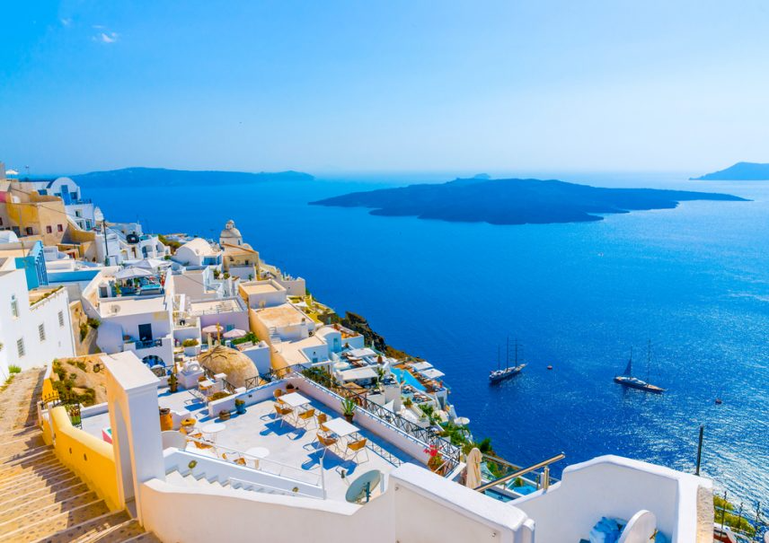 Romantic Greece Holiday Ideas for Couples